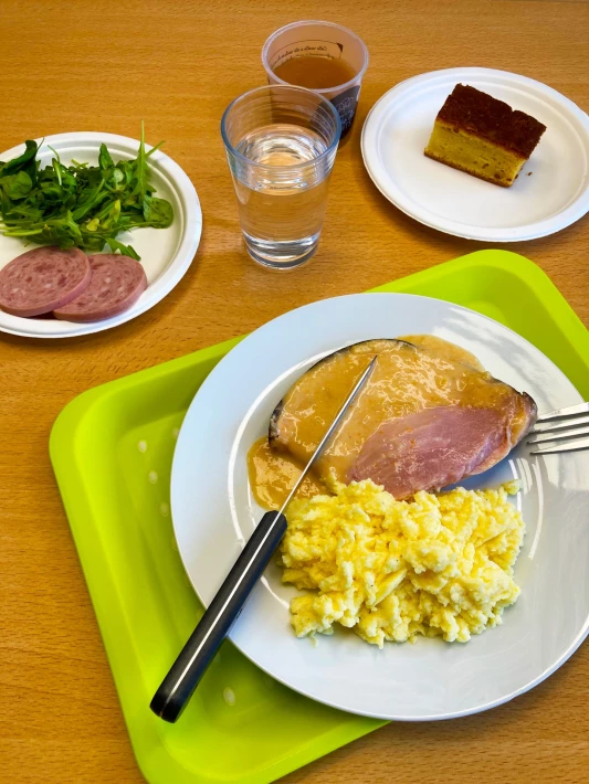 Livraison de repas à domicile par les équipes ANADOM sur le Pays de Retz
